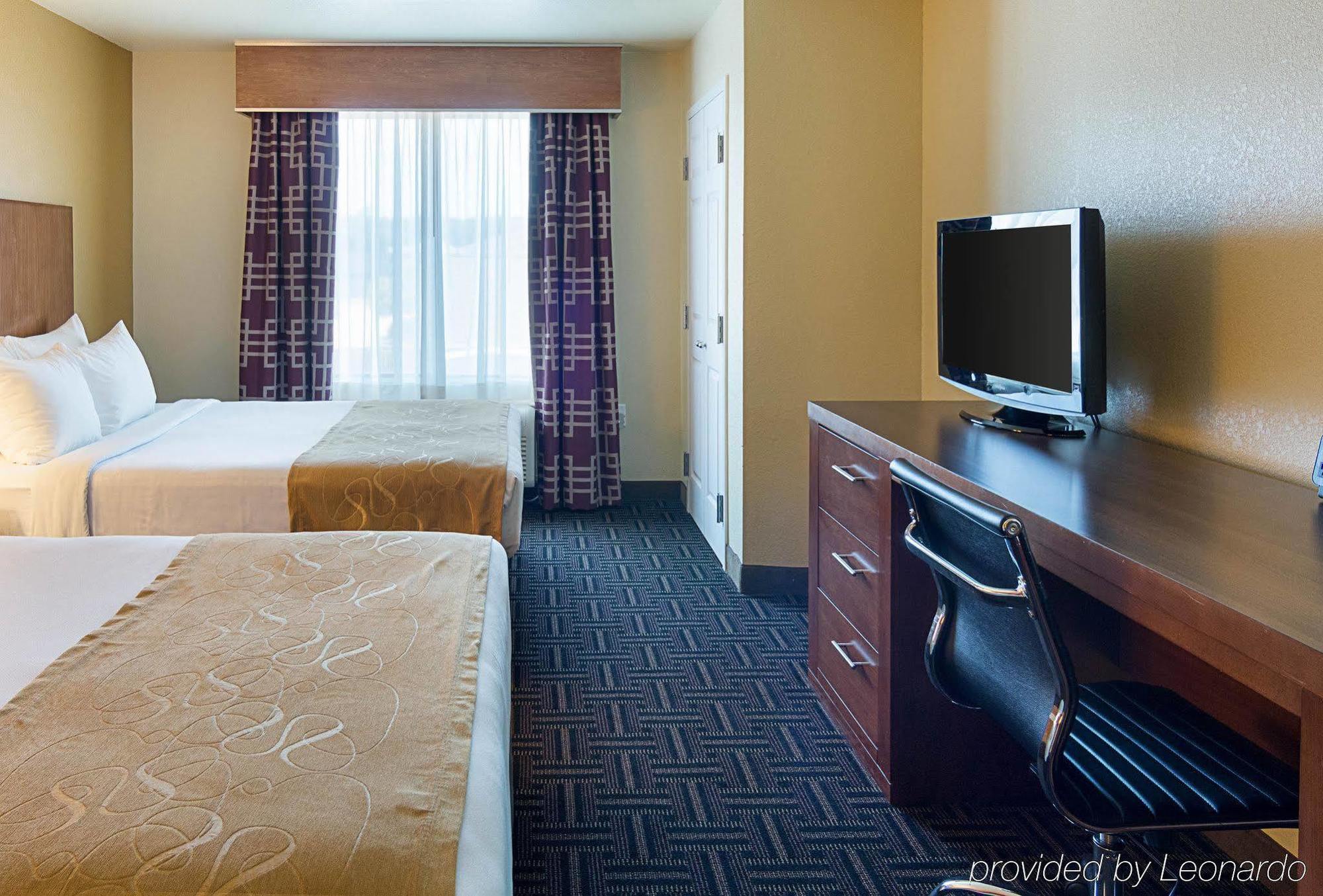 Comfort Suites Natchitoches Exterior photo